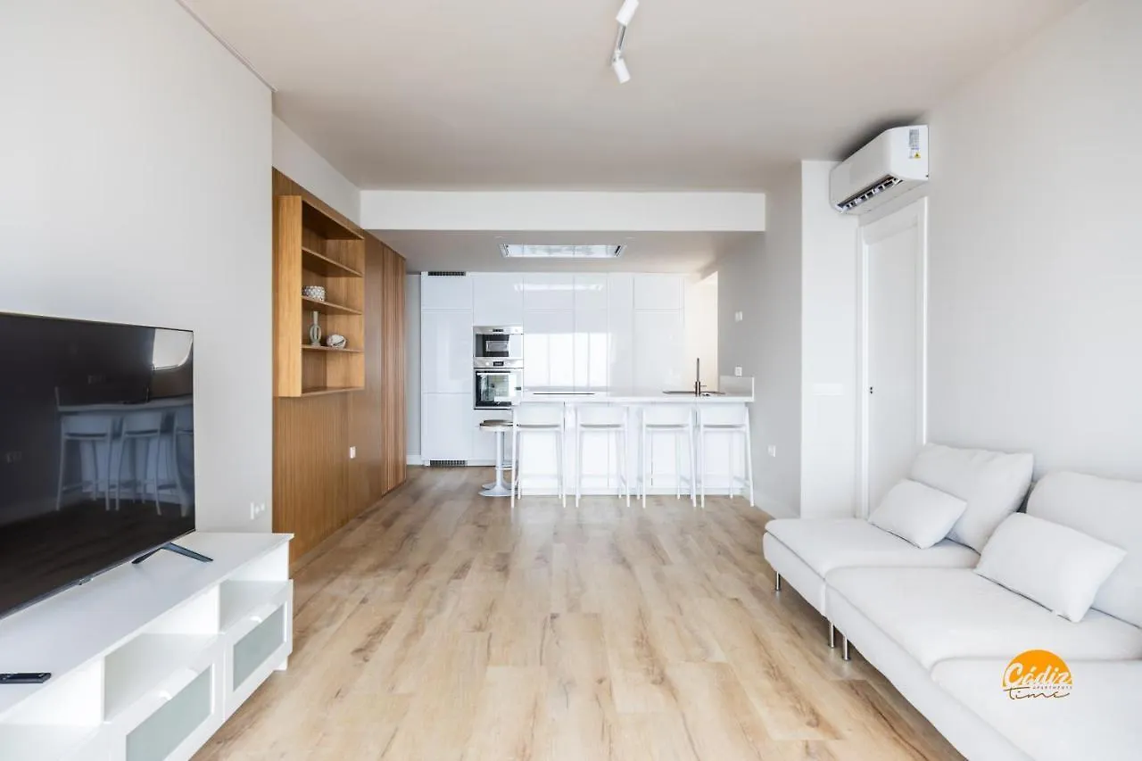 Malibu By Cadiz Time Apartment Spain